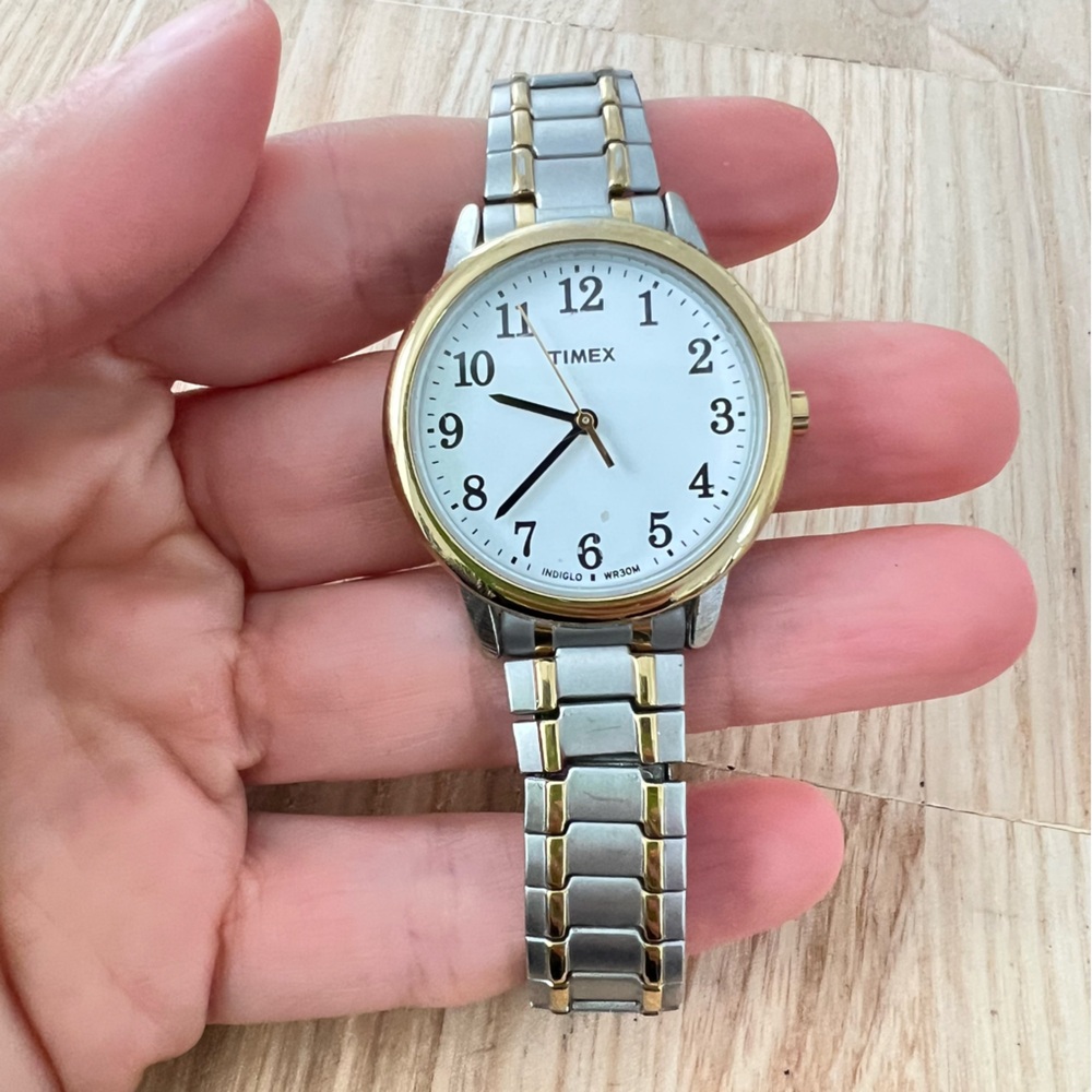 Timex two tone bracelet dress watch NEW BATTERY